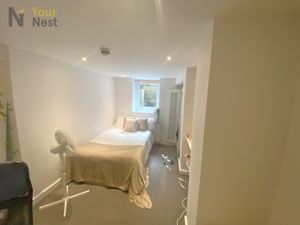 Photo 14- click for photo gallery